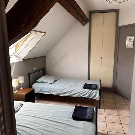 C80 By Crep80 Hotel Avallon Ngoại thất bức ảnh